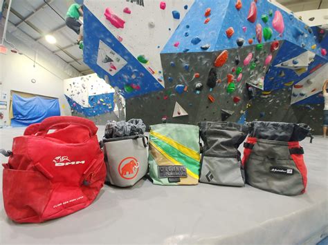 best chalk bag for bouldering.